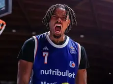 Nutribullet Treviso Basket, Ed Croswell rinnova per la prossima stagione