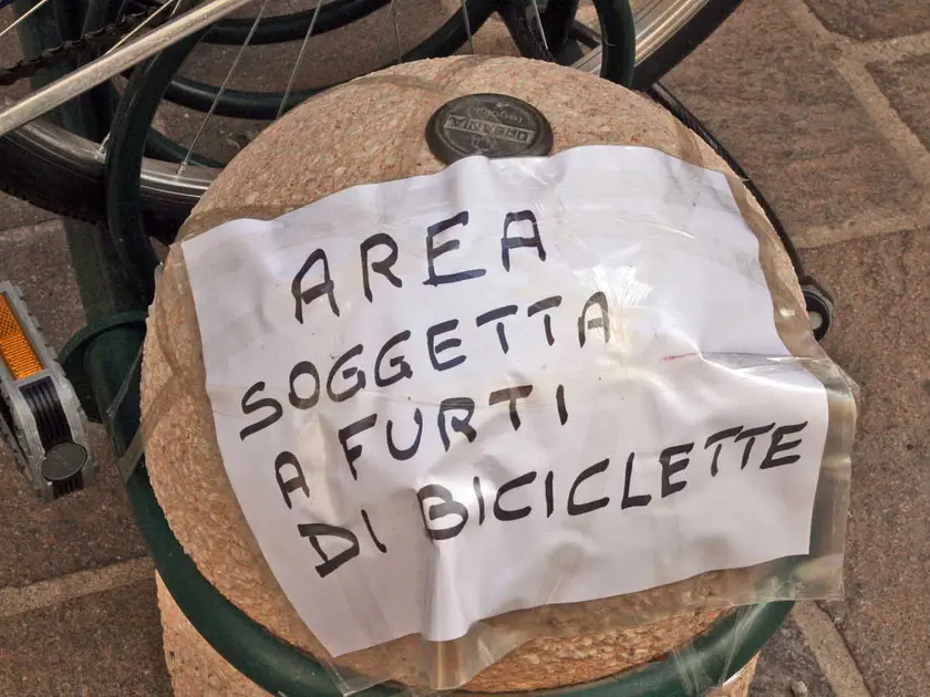 Treviso, rubate nove biciclette a un cittadino