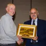 Giovanni Ochs premiato da Renato Di Rocco (Foto Billiani)