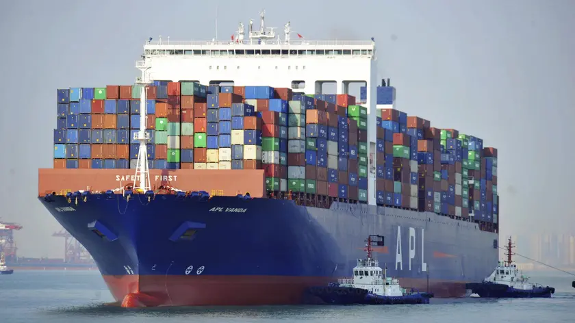 Una nave portacontainer