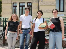 Maturandi del liceo Canova dopo la prima prova