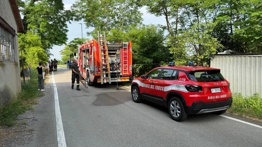 L'intervento dei vigili del fuoco a Spresiano