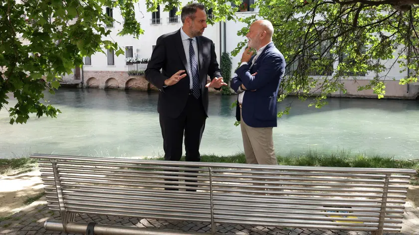 Il sindaco Mario Conte con Domenico Basso