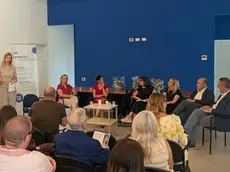 Un momento del convegno. Da sinistra Chiara Stangherlin, Sabrina Mariotto, Linda Torri, Marta Gulino, Caterina Boschetti, Mirco Casteller e Stefano Marcon