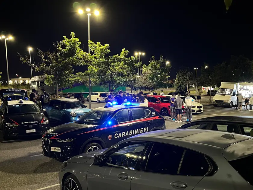 Operazione dei carabinieri vicino alla stazione di Mogliano