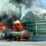 Mezzo in fiamme in autostrada