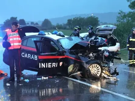 L'incidente in cui sono rimasti coinvolti i carabinieri a Falzè