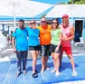 Gli operatori del chiosco Sisters e il bagnino Roberto Zaccarin