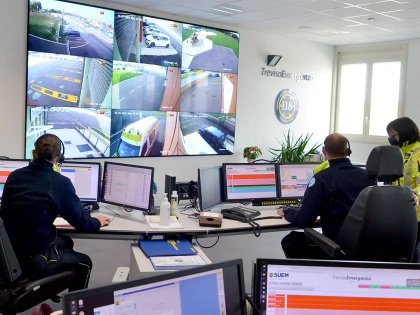 La centrale operativa del 118 suem al Ca' Foncello di Treviso
