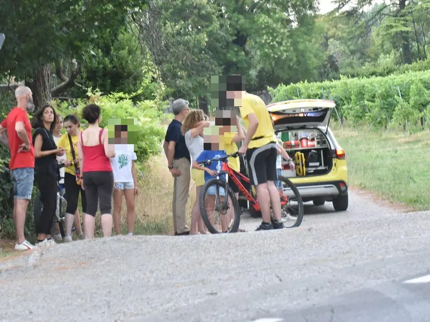 Familiari e vicini hanno prestato i primi soccorsi