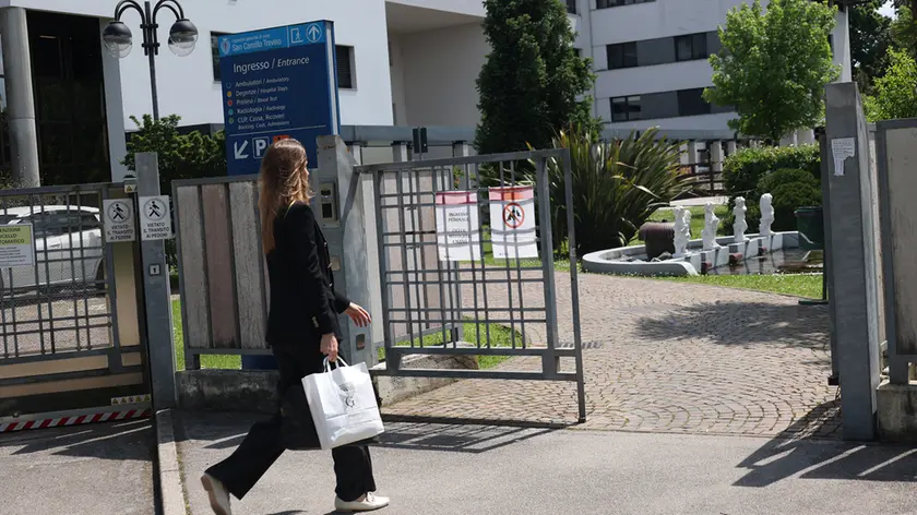 L'ingresso dell'ospedale San Camillo a Treviso