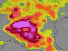 Il fronte temporalesco in arrivo sul Veneto (Windy)