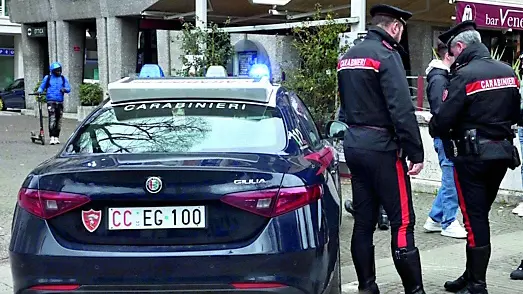 Segnala un’auto sospetta, rischia di essere truffato dai finti carabinieri