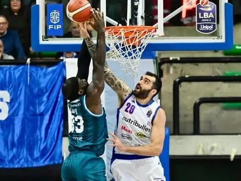 Francesco “Ciccio” Pellegrino in azione con la maglia della Nutribullet Treviso