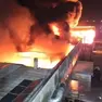 L'incendio al capannone di via Magnadola (foto vigili del fuoco)