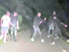 Un frame del video che riprende l’aggressione a Lorenzo Cristea