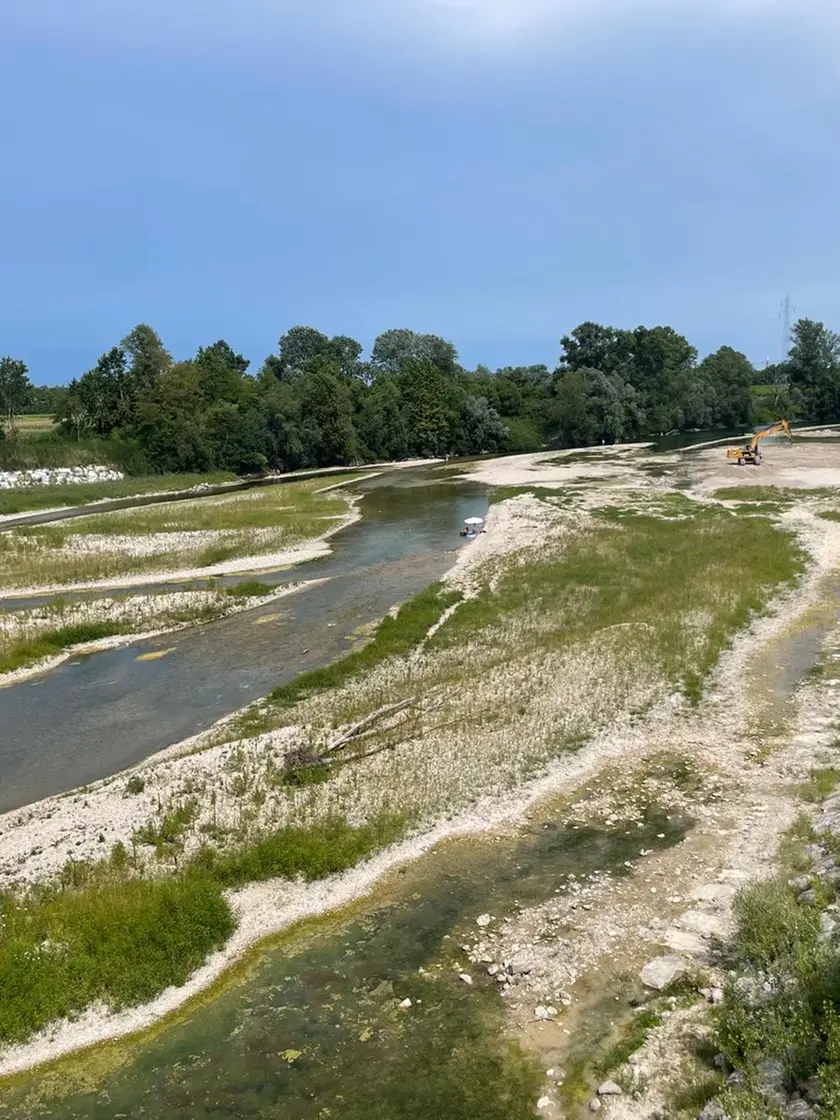 Il Piave in estate è praticamente in secca