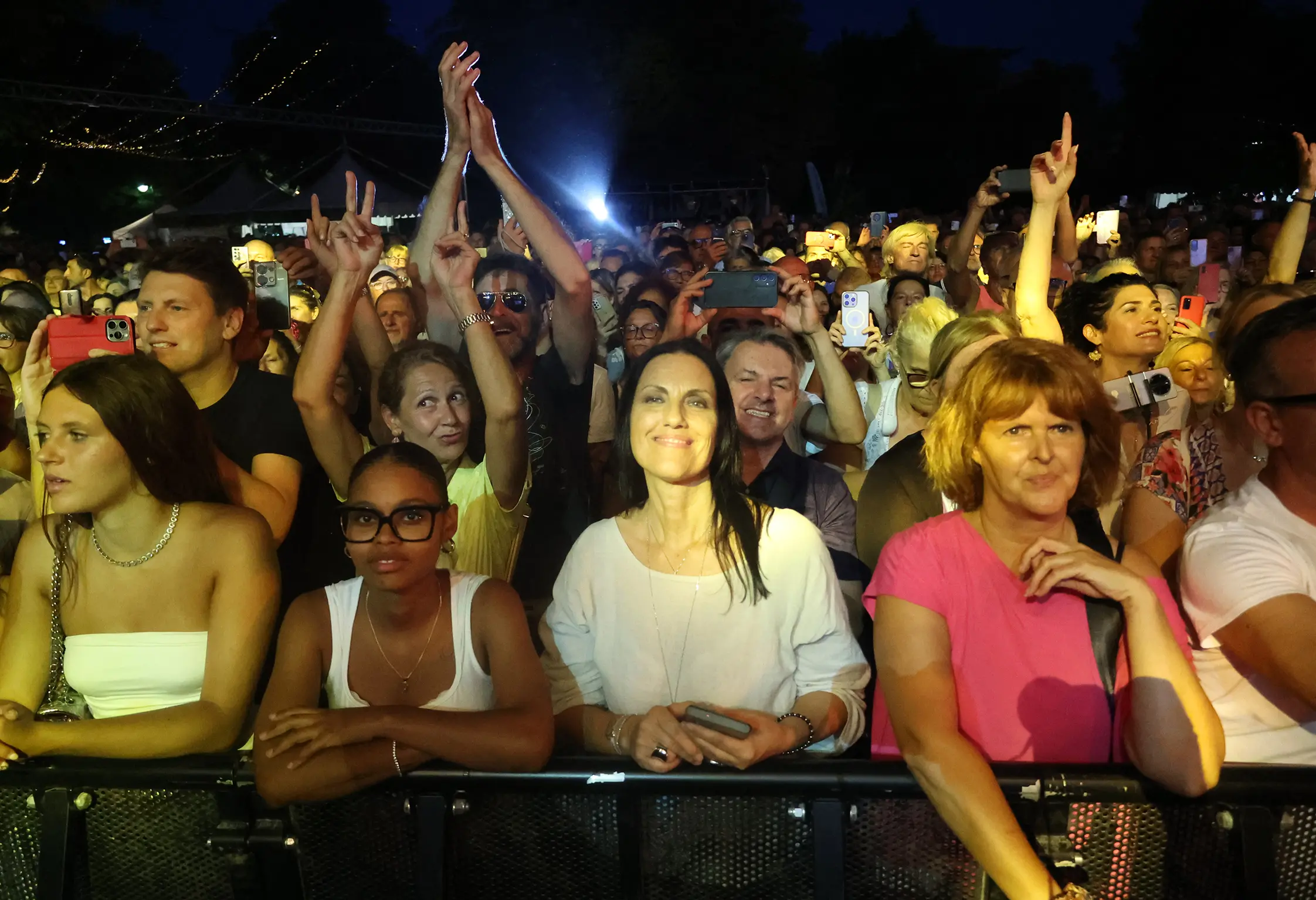 Il pubblico al concerto di Raf