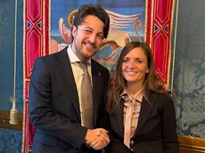 L’assessora al Sociale Paola Roma con il presidente Alberto Stefani