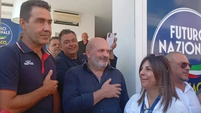 Vannacci a Rovigo per l’apertura della nuova sede del partito