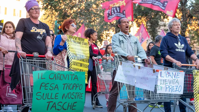 Una manifestazione contro il caro vita