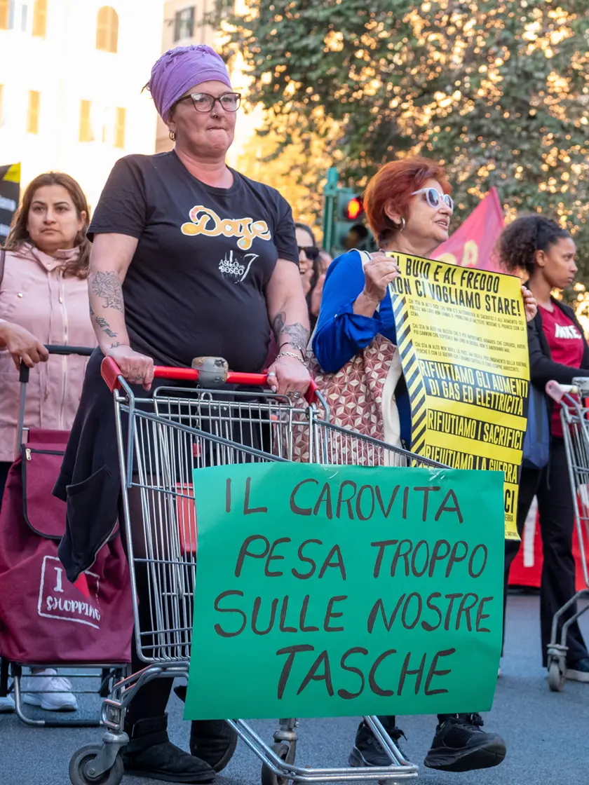 Una manifestazione contro il caro vita