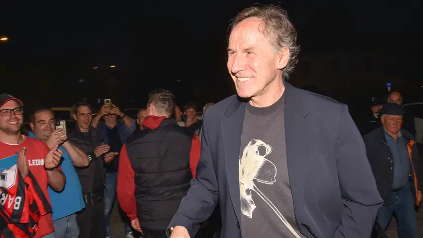 Franco Baresi con alcuni fan