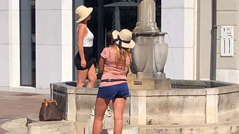 In caldo in città non si placa