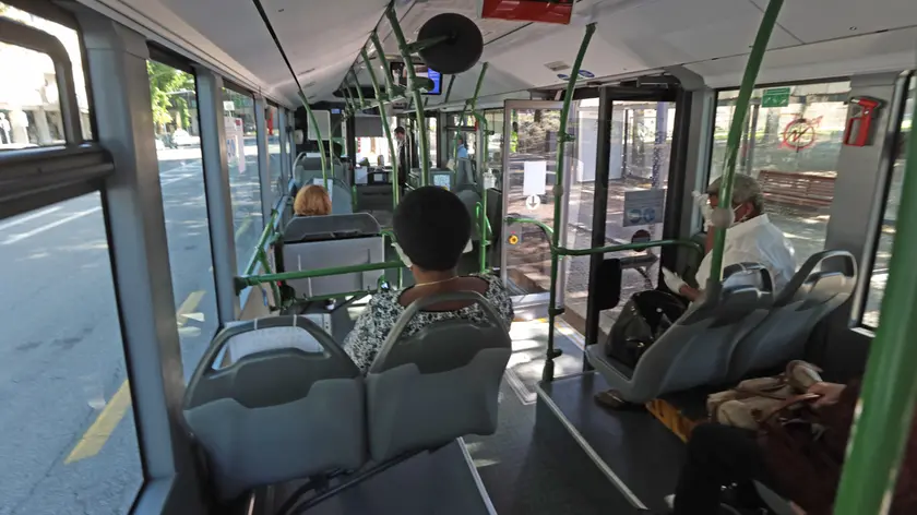 Bus d'agosto, scatta il taglio delle corse