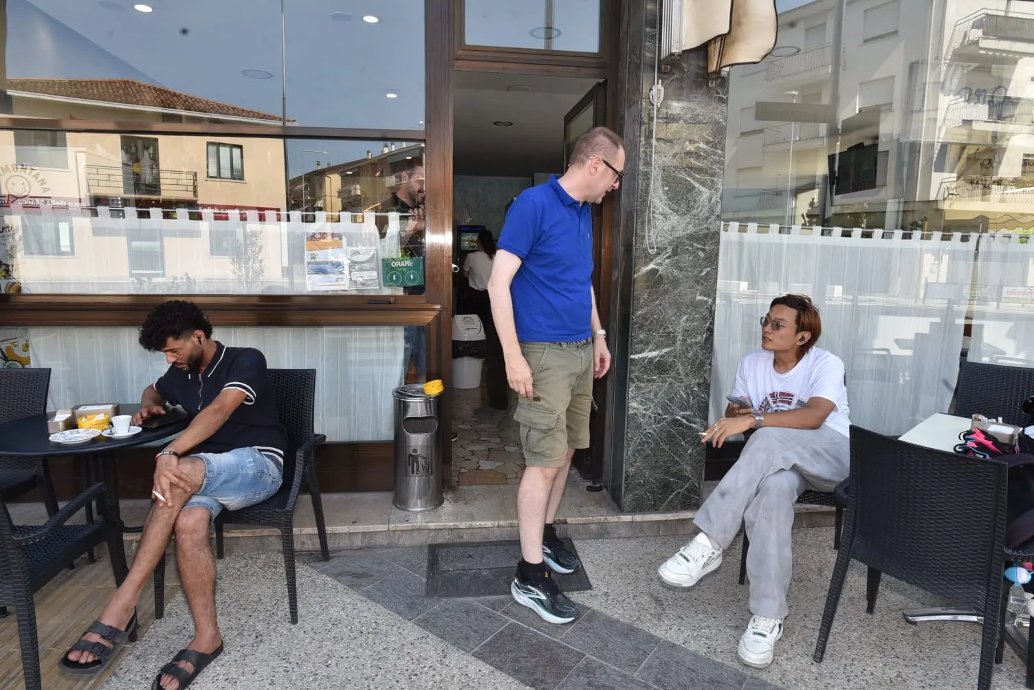 Il sindaco di Conegliano in visita al bar All'Angolo Blu