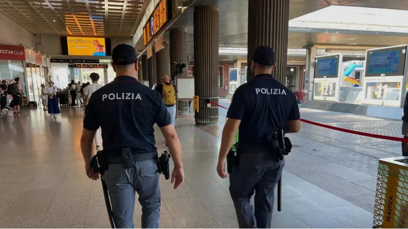 Controlli della polizia a Santa Lucia