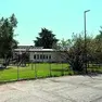 Il parco di via Pasubio dove è stato trovato agonizzante l'uomo di 37 anni