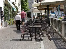 A Treviso plateatici dei bar vuoti a causa del caldo