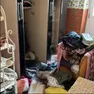 La casa messa a soqquadro dopo il furto