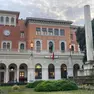 La sede centrale delle Poste in piazza Vittoria