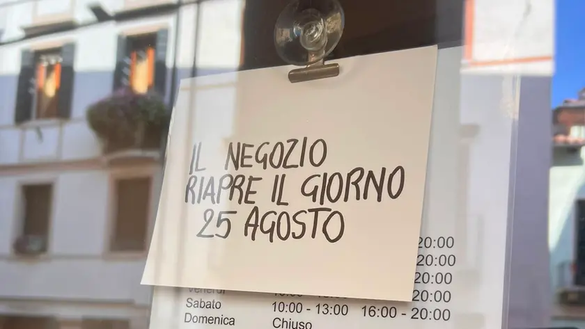 Un locale chiuso a Treviso