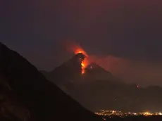 Incendio sull'Amariana visto dal drone (Foto Di Bernardo/Petrussi)