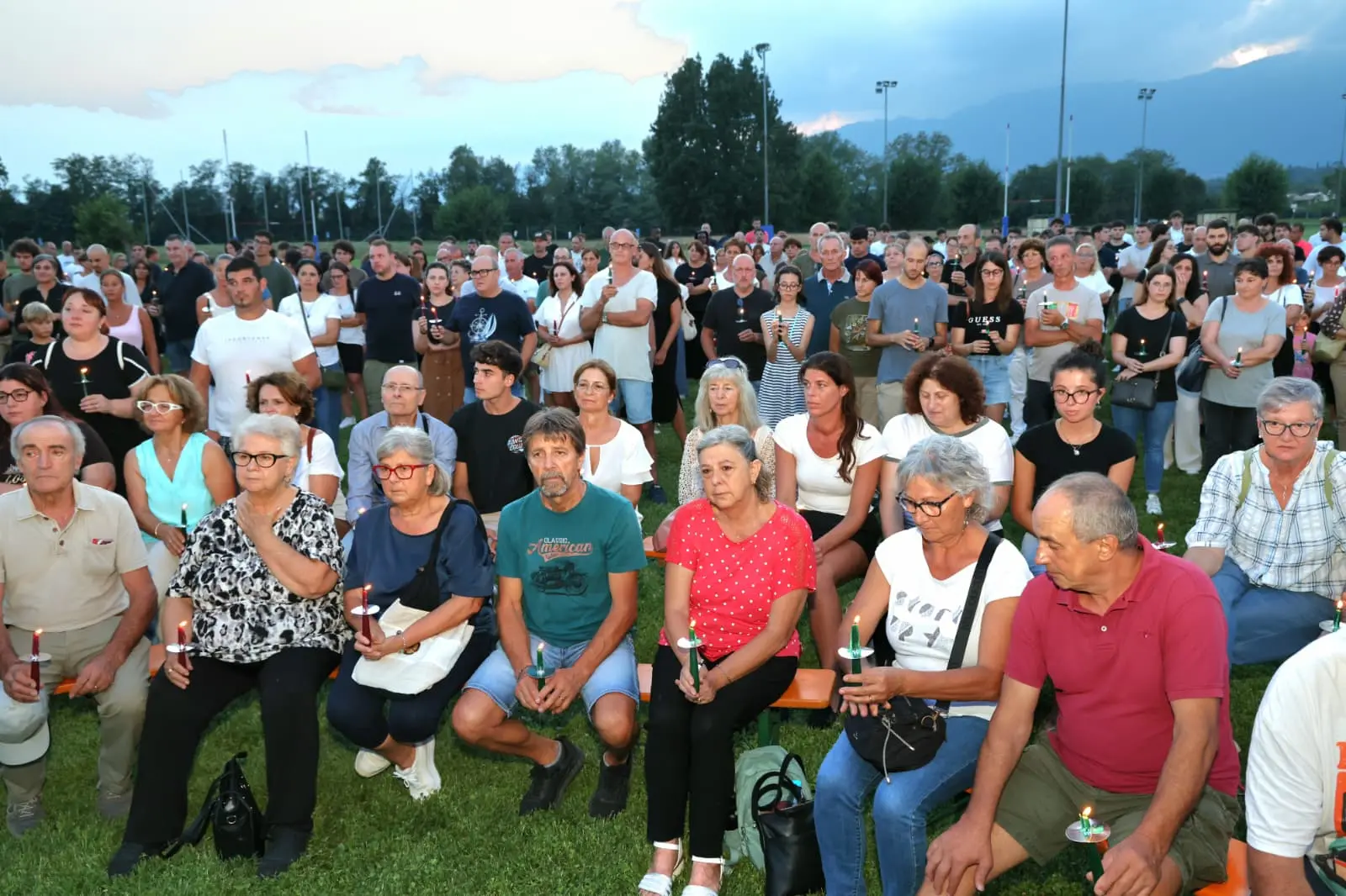 La comunità di Asolo durante la fiaccolata del 19 agosto