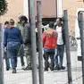 richiedenti asilo all’interno del centro di prima accoglienza della ex caserma Serena