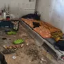 Giacigli dentro all'ex area Zanussi