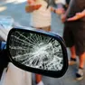 Un anziano vittima della truffa dello specchietto
