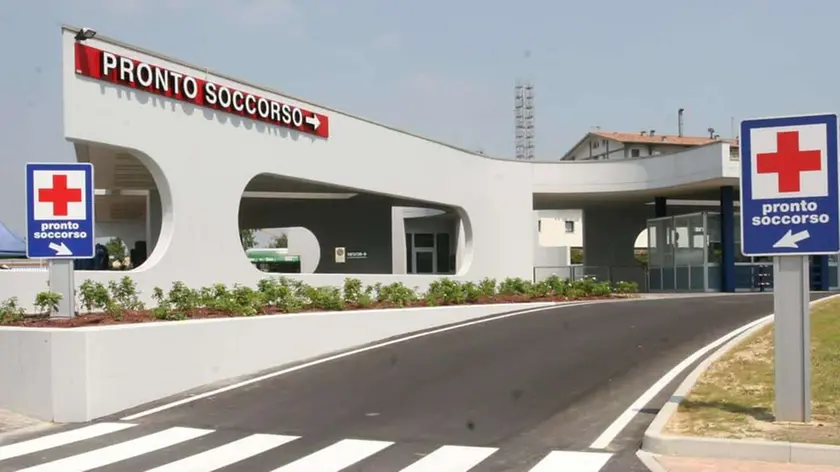 Aggredito un infermiere al Pronto soccorso di Treviso: sette giorni di prognosi