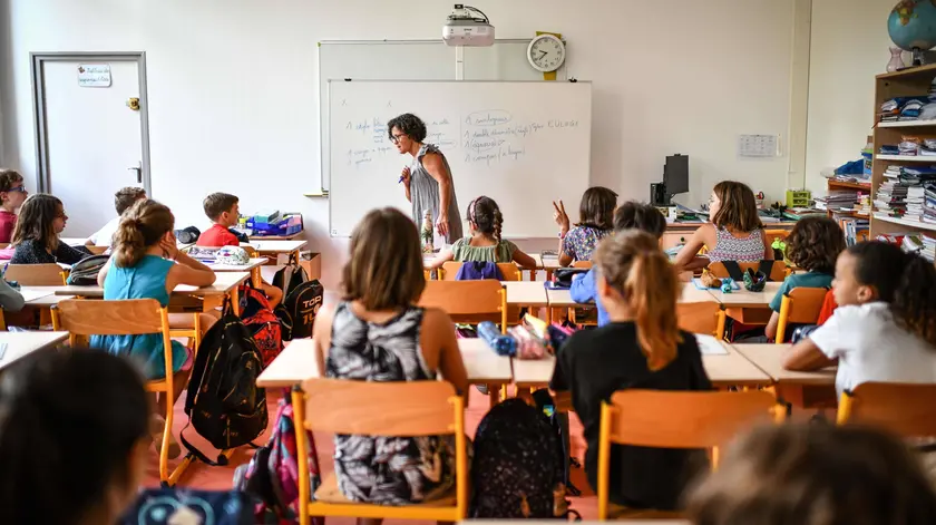 Una lezione alla scuola primaria