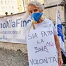 Una protesta dell'Associazione Luca Coscioni contro l'inerzia legislativa per l'eutanasia legale
