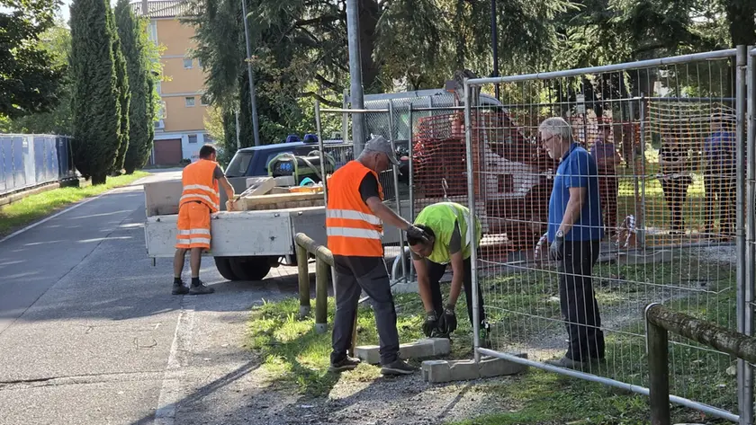 Il cantiere per l’antenna al parco di via Monte Pallone