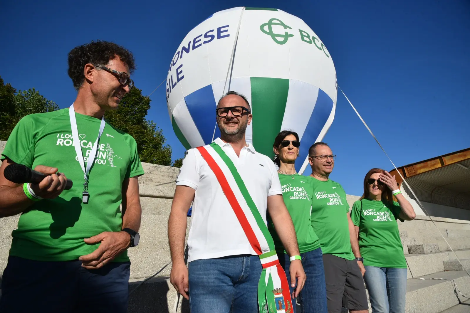 Schiavon, a sinistra, con il sindaco di Roncade Marco Donadel