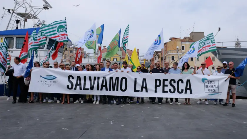 Una delle proteste dei pescatori chioggiotti