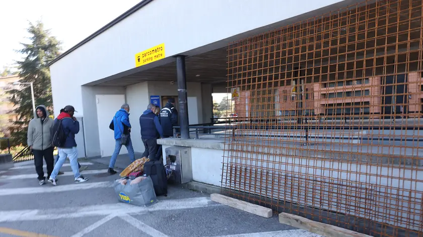 Lo sgombero al park Appiani di Treviso (foto d'archivio)