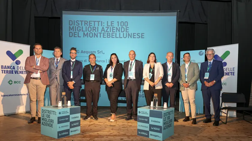 I relatori dell’evento sul palco del Teatro Maffioli (Foto Macca)