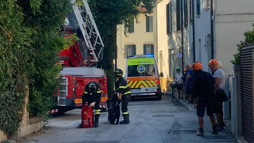 I soccorsi in via Lotto a Treviso